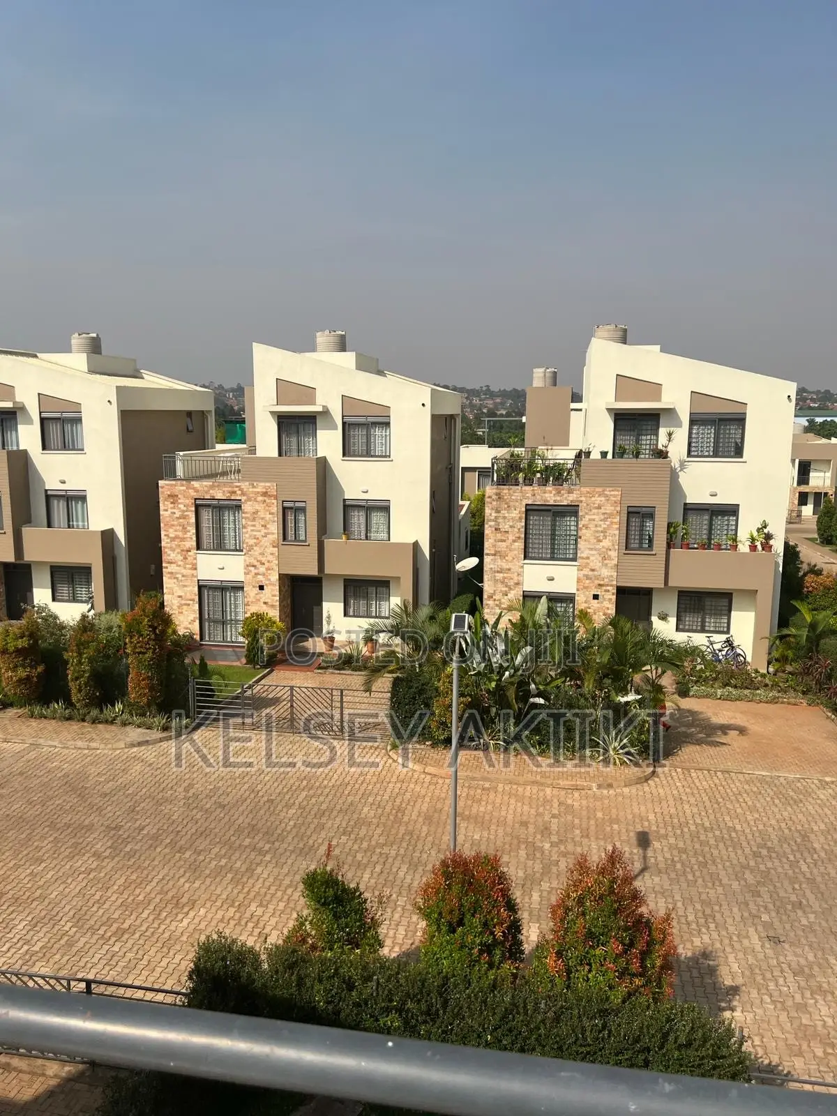 Furnished 5bdrm House in Royal Palms Gated, Central Division for rent