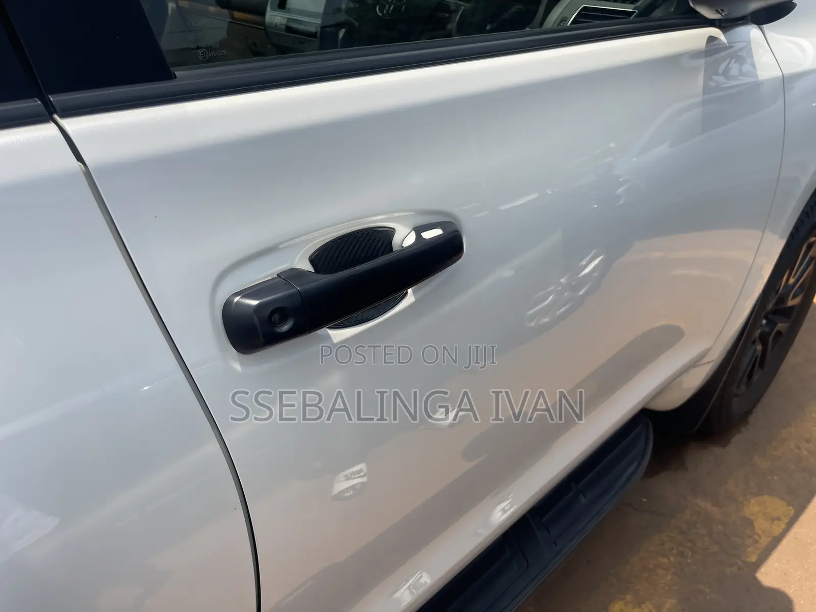 Toyota Land Cruiser Prado 2023 White