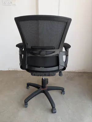 Office Chair With a Mesh Back and Adjustable Height Ready for Sale