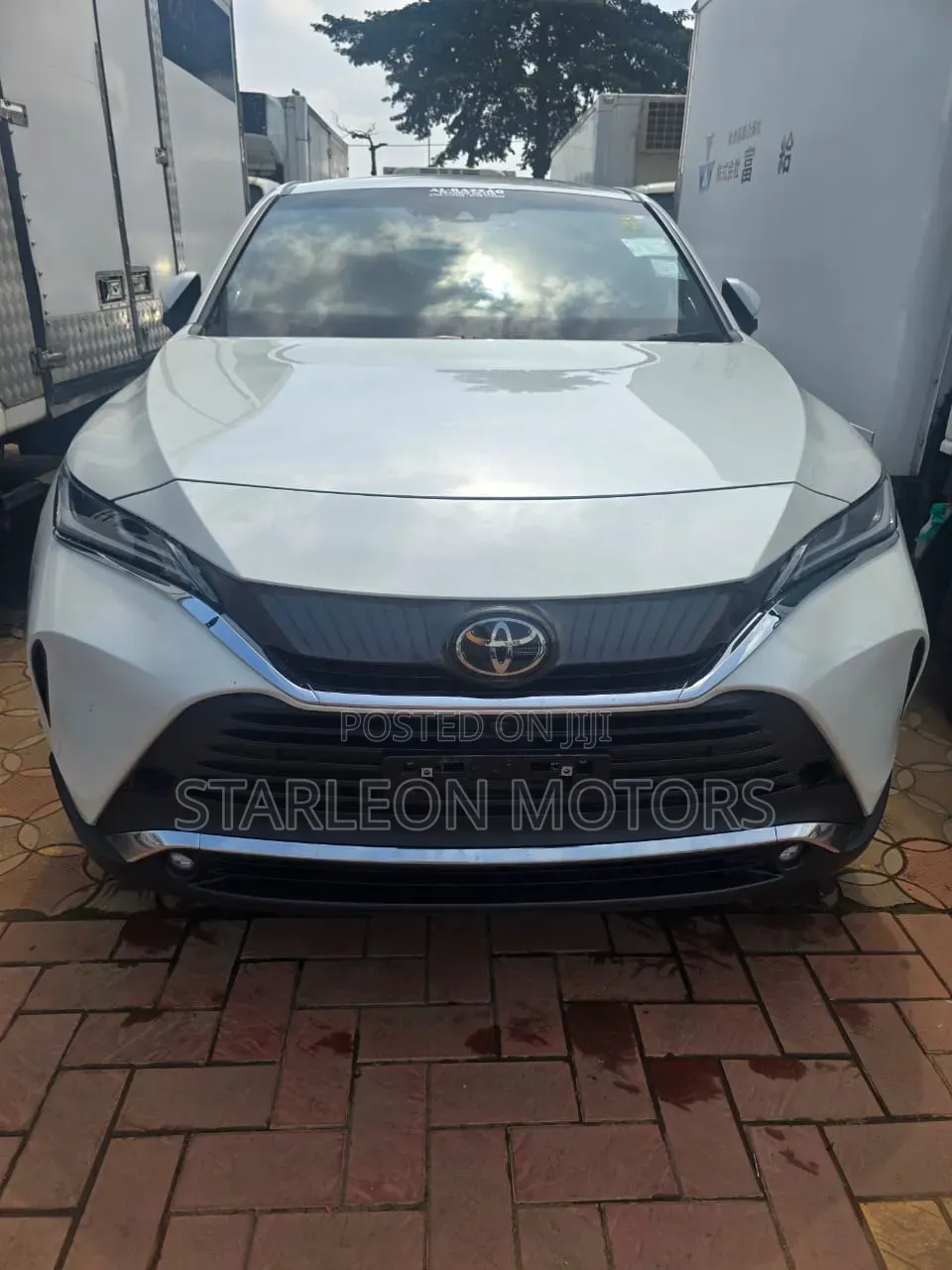 Toyota Harrier 2010 White