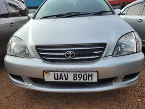 Toyota Nadia 2.0 135hp AWD 2001 Silver