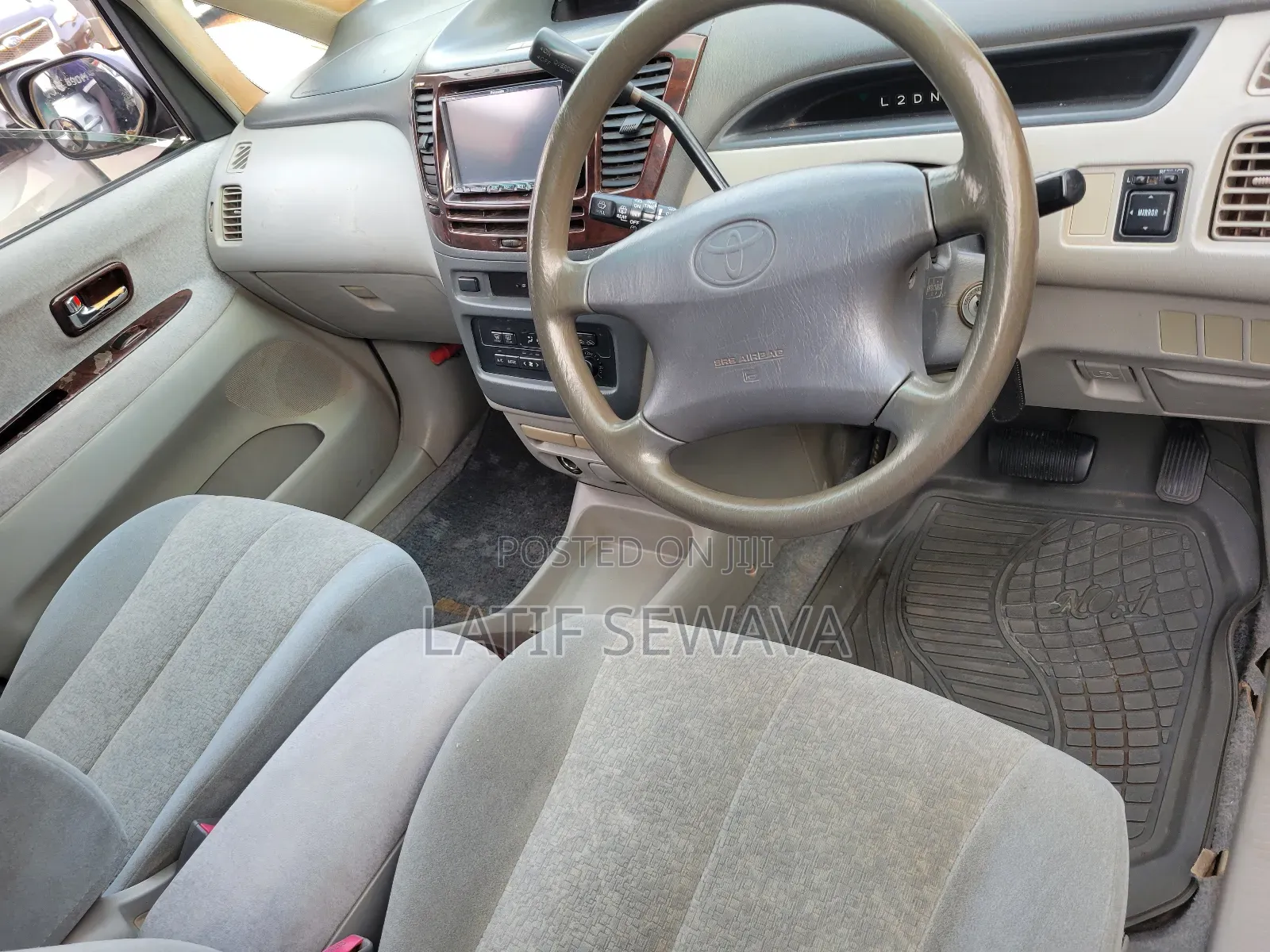 Toyota Nadia 2.0 135hp AWD 2001 Silver
