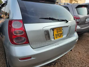 Toyota Nadia 2.0 135hp AWD 2001 Silver