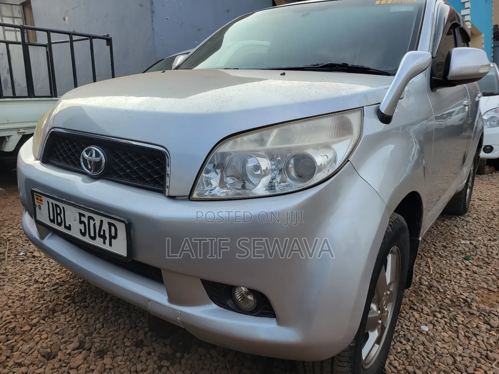 Toyota Rush 1.5 AWD 2011 Silver