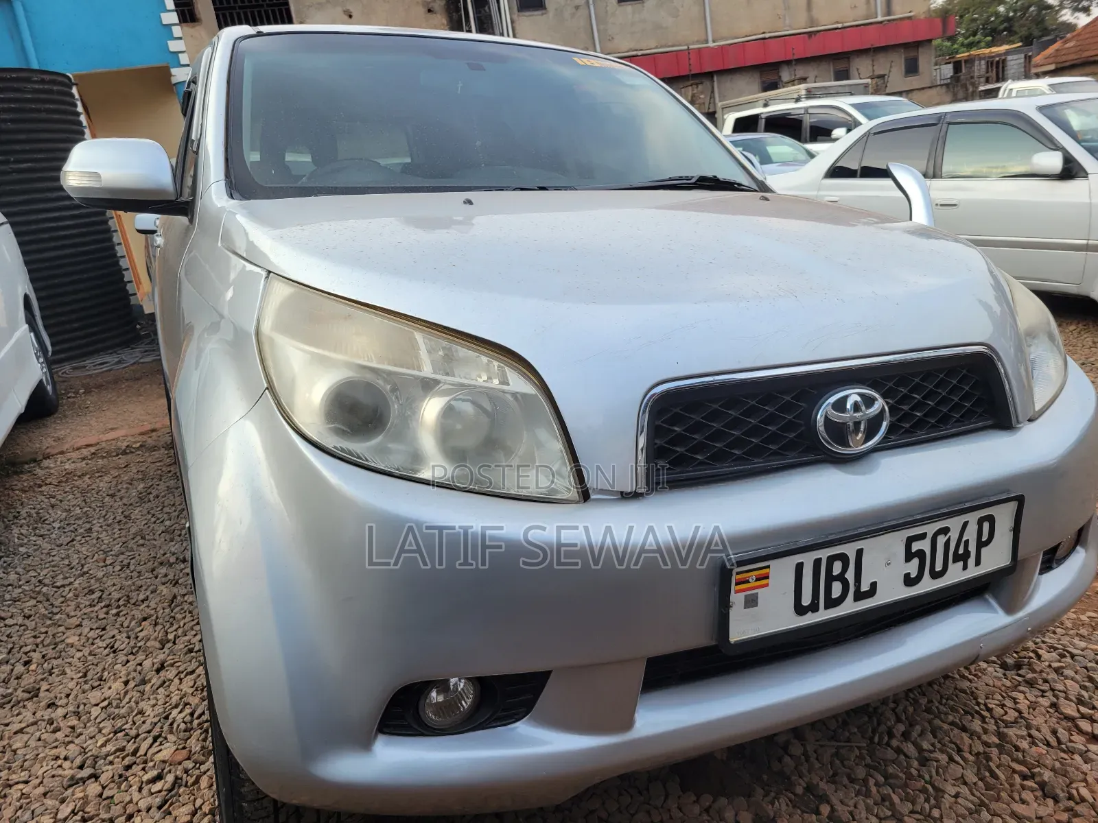 Toyota Rush 1.5 AWD 2011 Silver