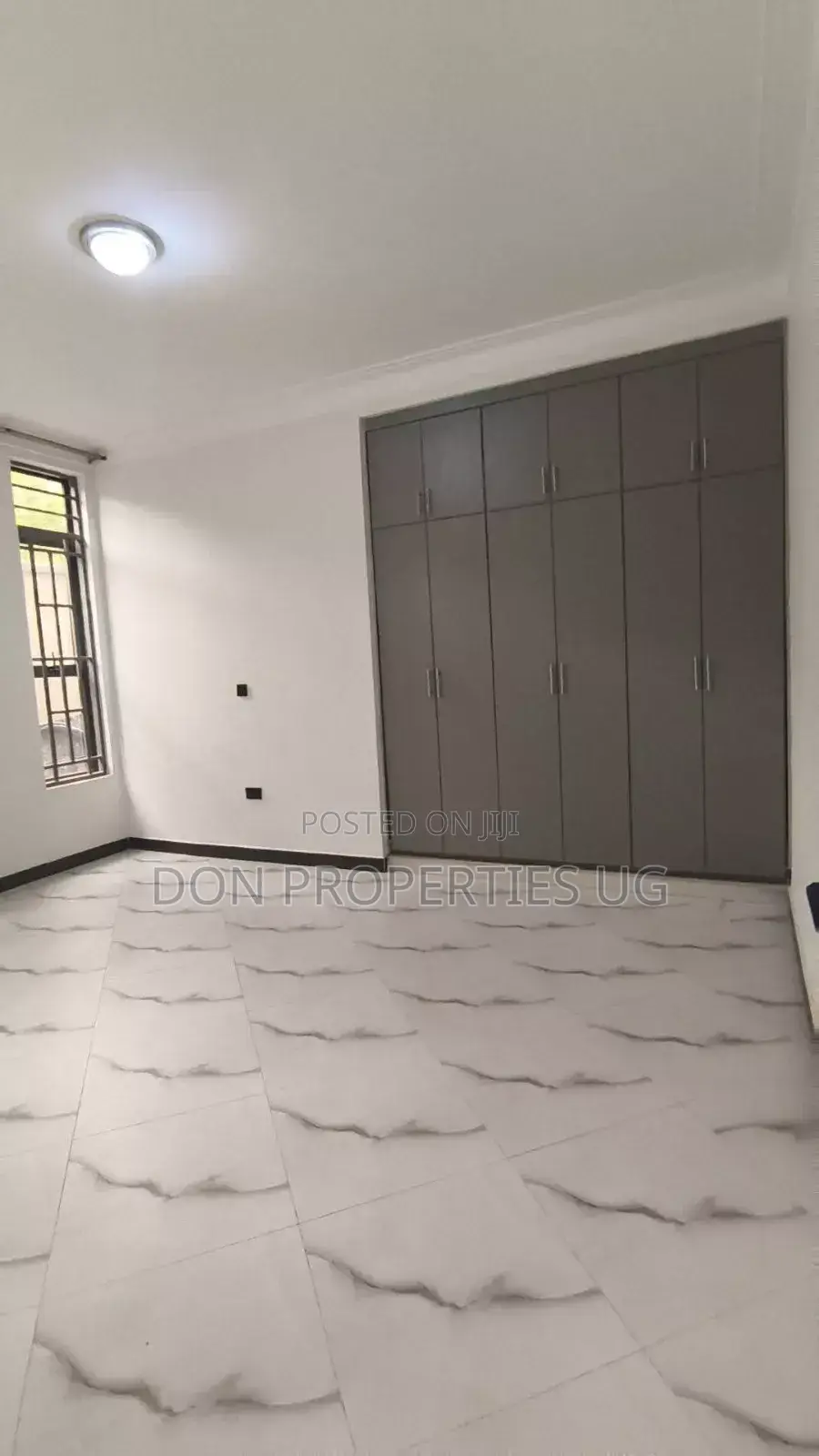 3bdrm Apartment in Mengo, Central Division for rent
