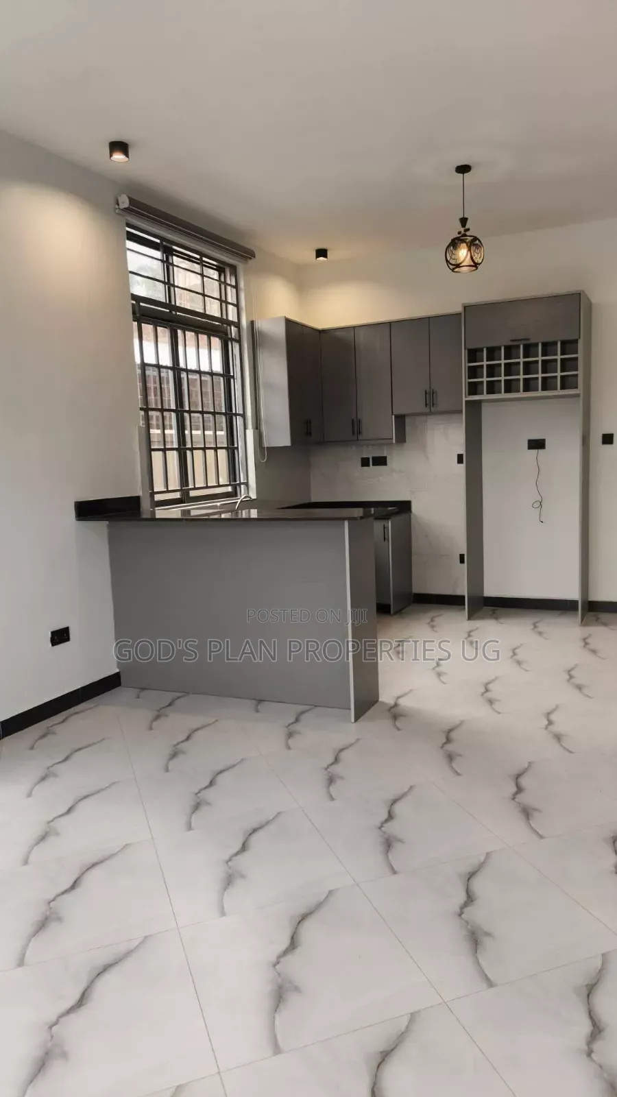 3bdrm Apartment in Mengo, Central Division for rent