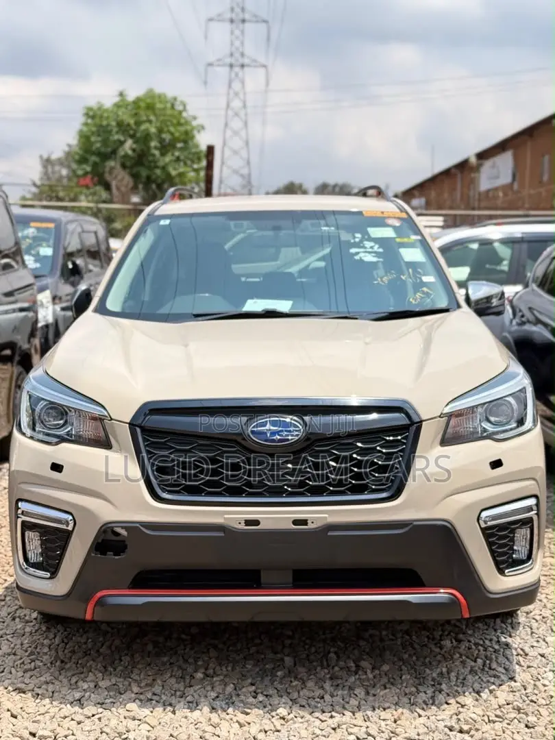 Subaru Forester Premium AWD 2020 Beige