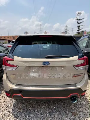 Subaru Forester Premium AWD 2020 Beige