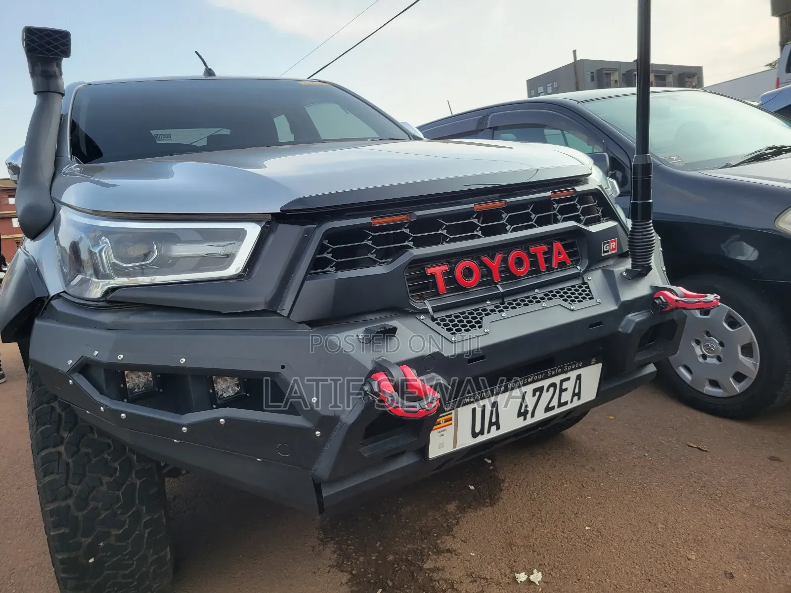 Toyota Hilux Revo Double Cab Deisel 2.8 AWD 2017 Silver