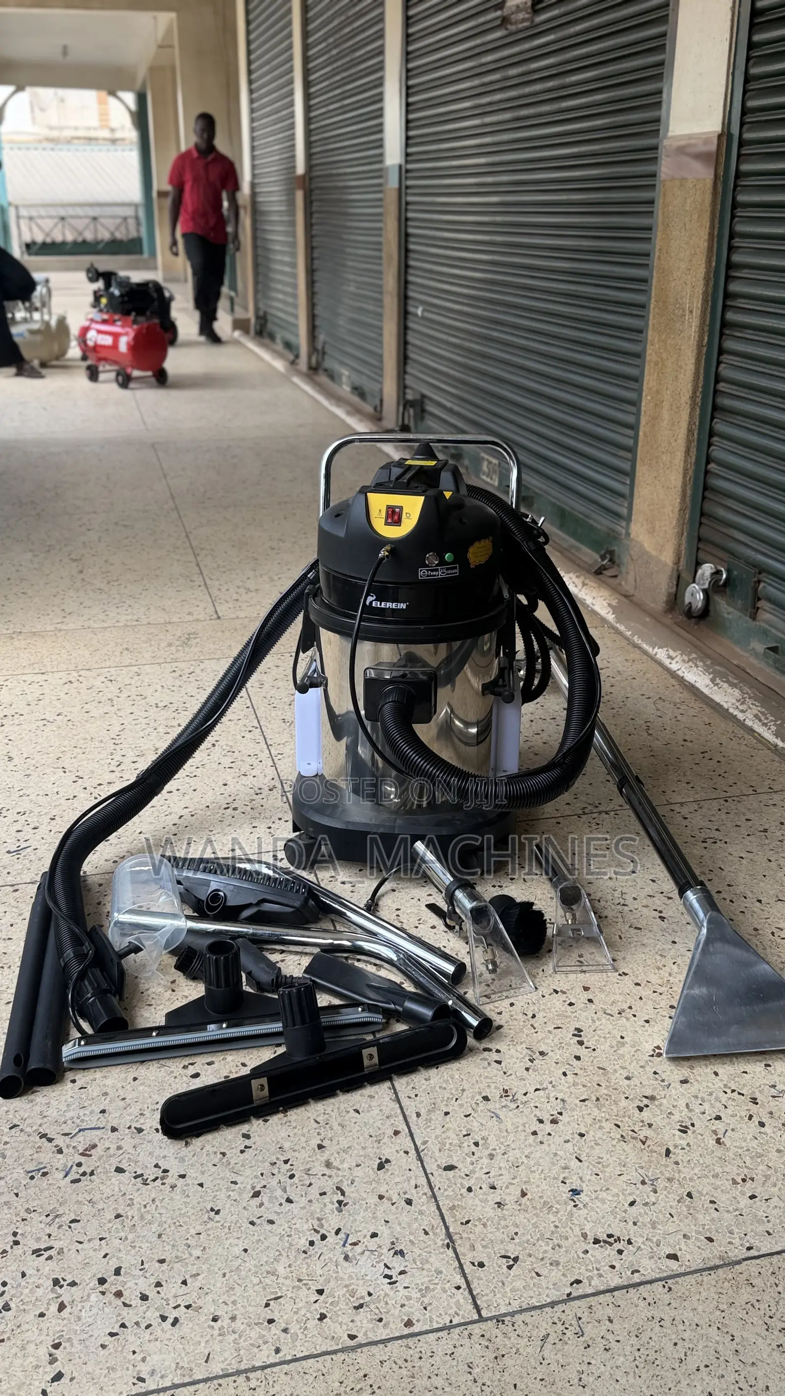 Vacuum Extractors 30L