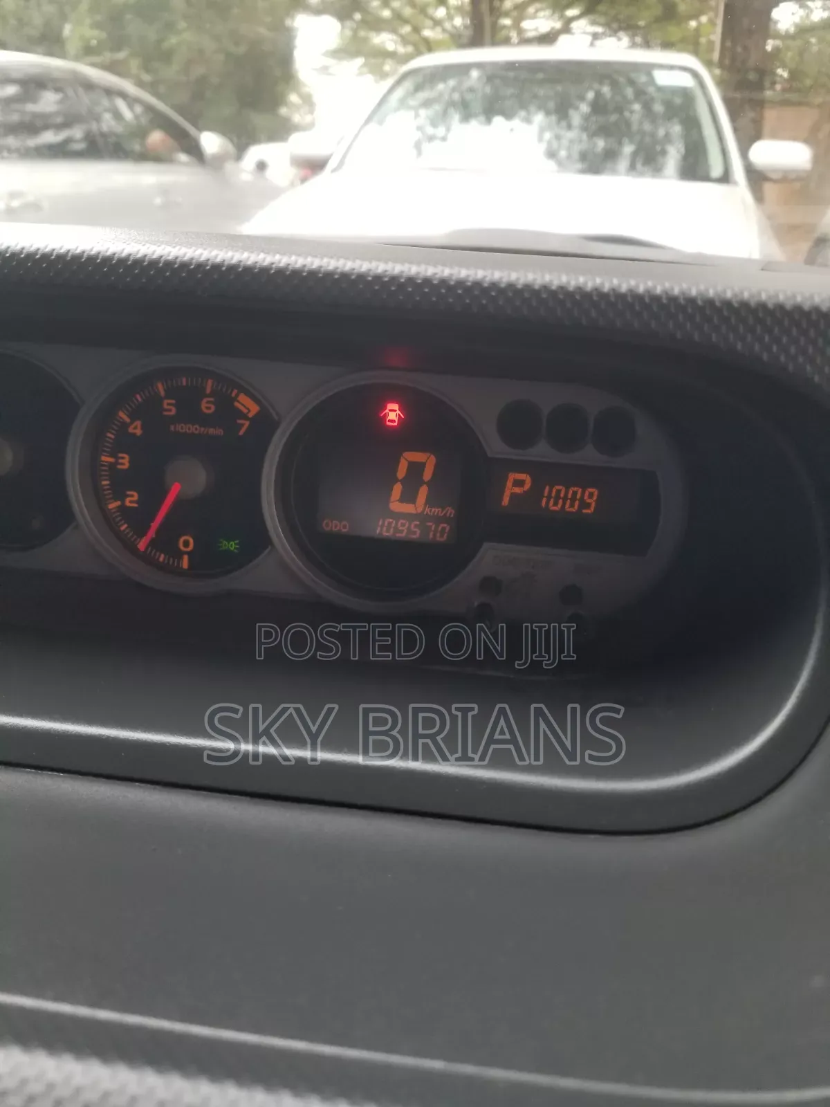 Toyota Corolla Rumion 2009 White