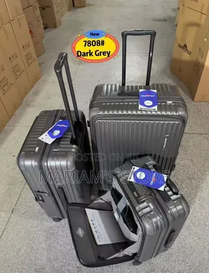 Hardshell Luggage Set and a Convenient Front-Opening Laptop