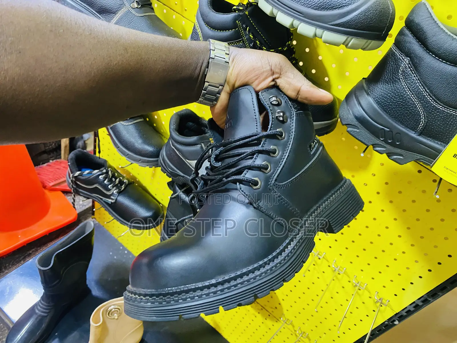 Saftey Shoes Heavy Duty