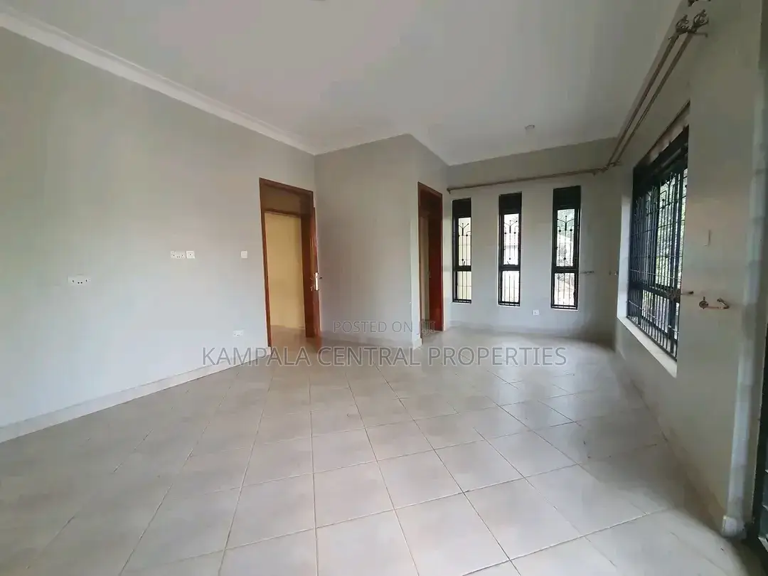 4bdrm Duplex in Ntinda, Central Division for rent