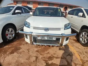 Toyota Corolla Rumion 2009 White