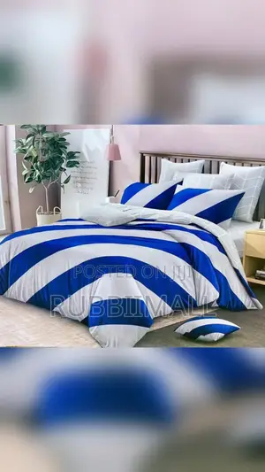 Duvet 5×6 (Blue-and-White Striped)