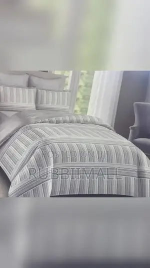 Bedcover / Duvet (Grey and White Striped )