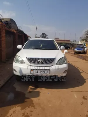 Toyota Harrier 2009 White