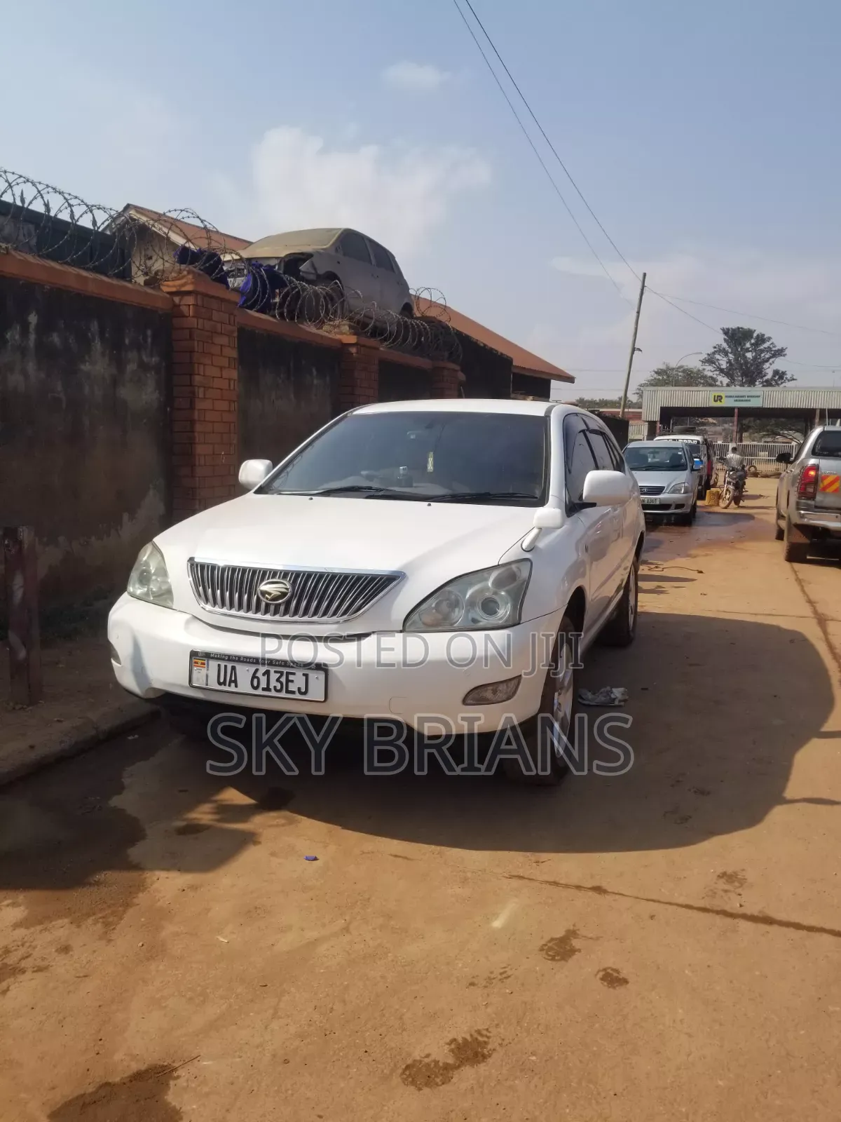 Toyota Harrier 2009 White