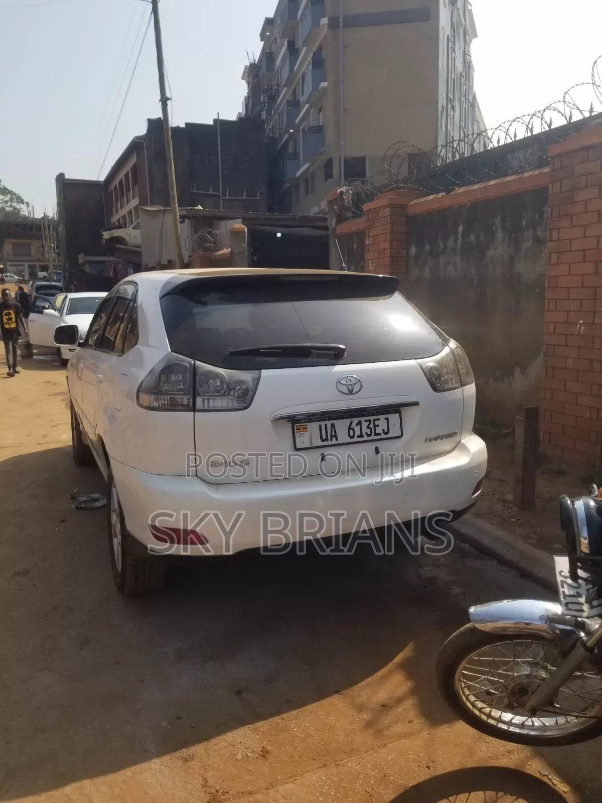 Toyota Harrier 2009 White