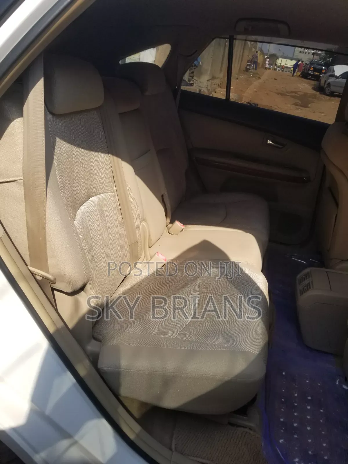 Toyota Harrier 2009 White
