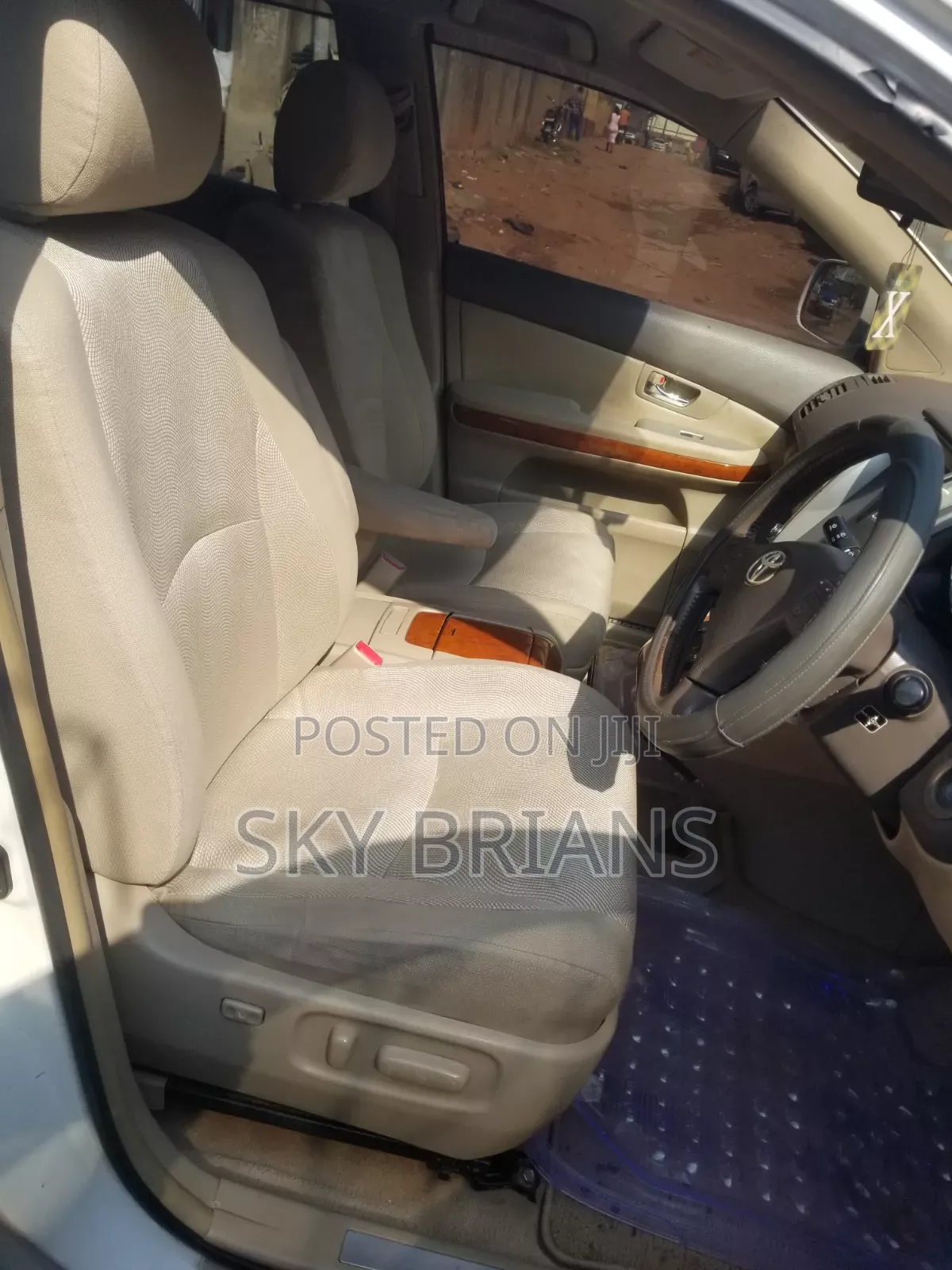 Toyota Harrier 2009 White