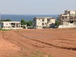 Lakeview Estate Garuga 25 Decimals