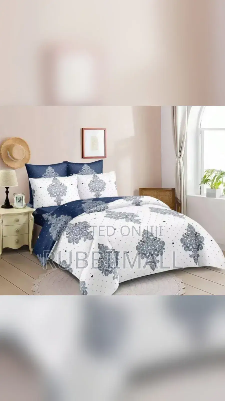 Duvet 5×6 (Blue and White Damask Print)