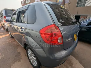 Mazda Verisa 2009 Gray