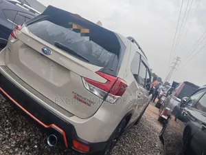 Subaru Forester 2020 Gold