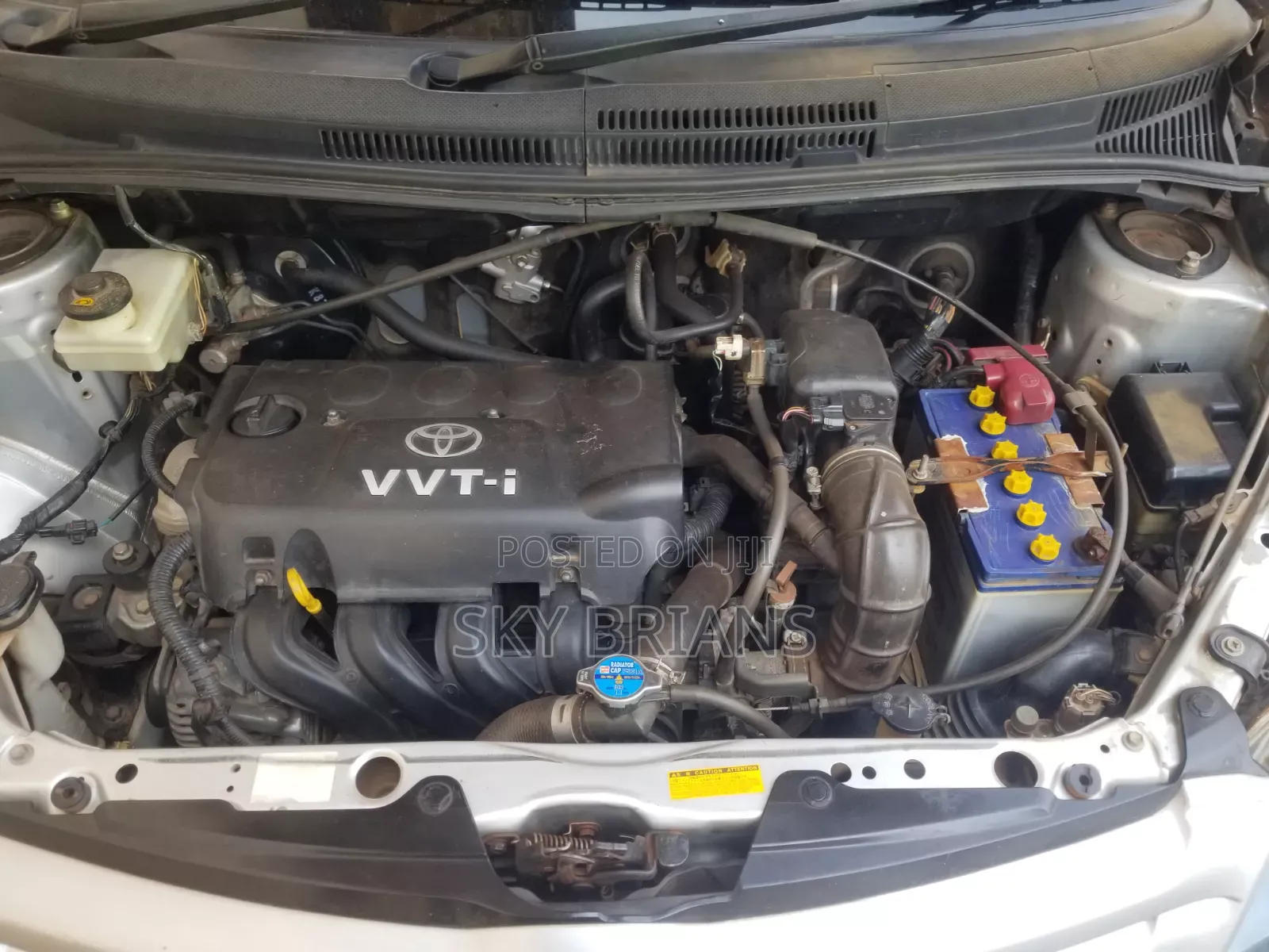 Toyota IST 2006 Silver