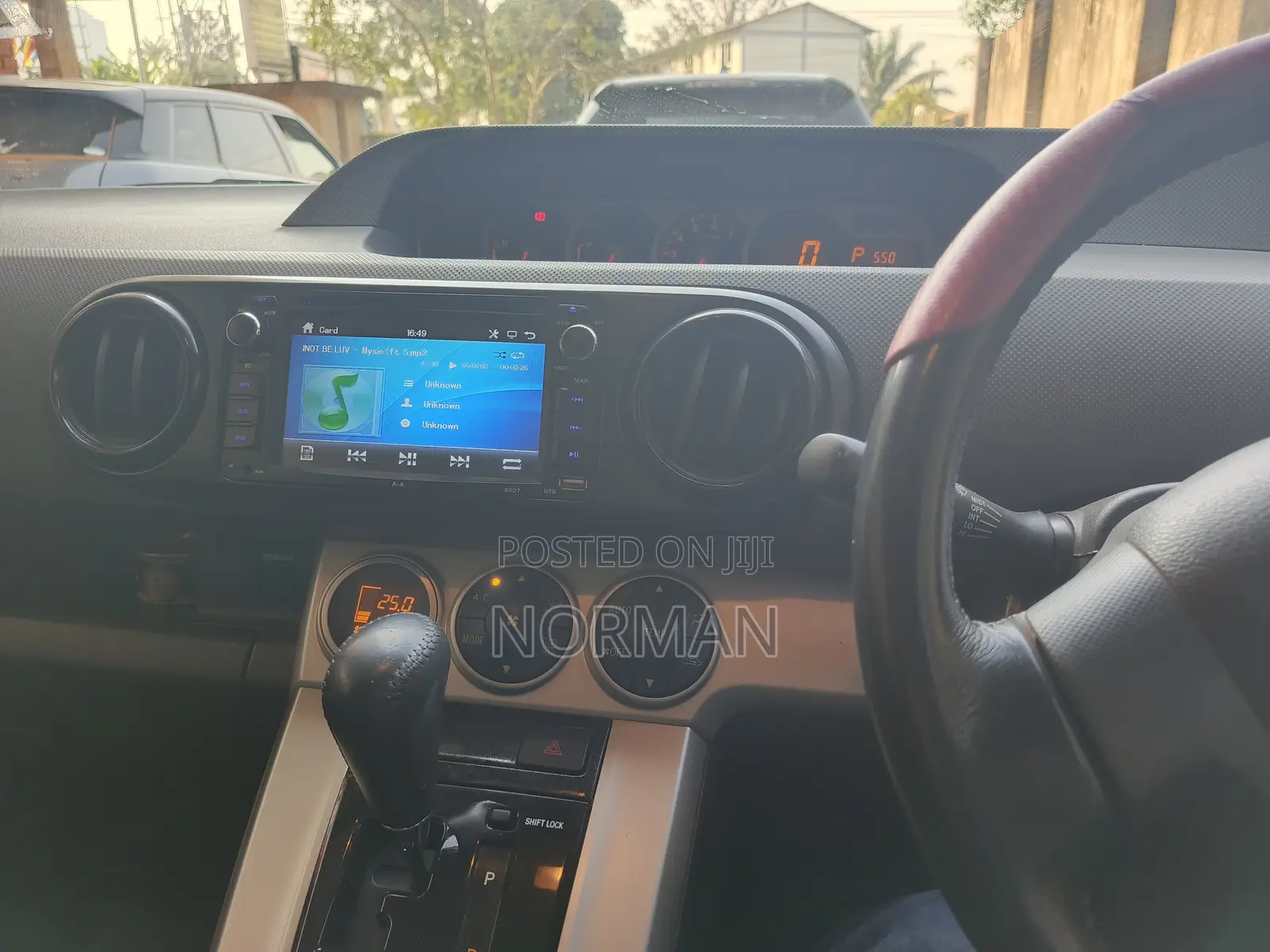 Toyota Rumion 2025 Red