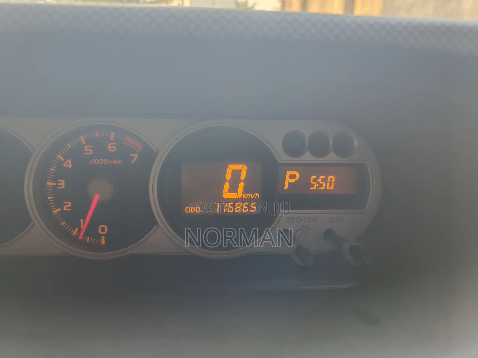 Toyota Rumion 2025 Red