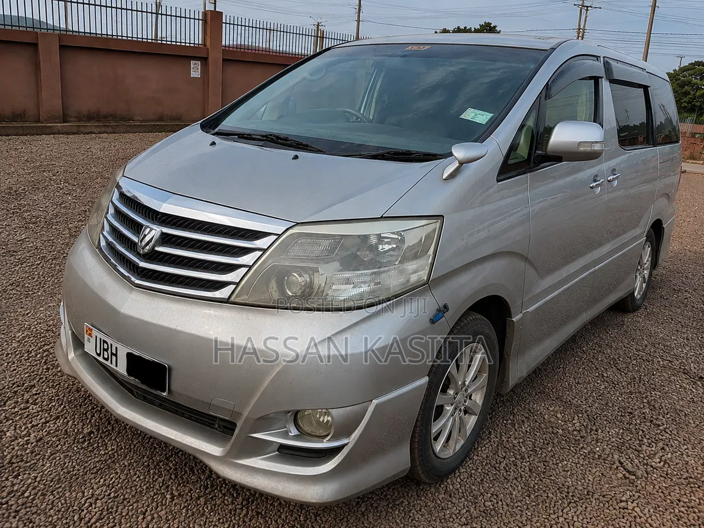 Toyota Alphard 2007 Beige