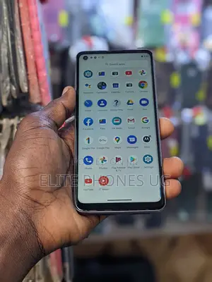 Motorola Moto G 8 GB Purple