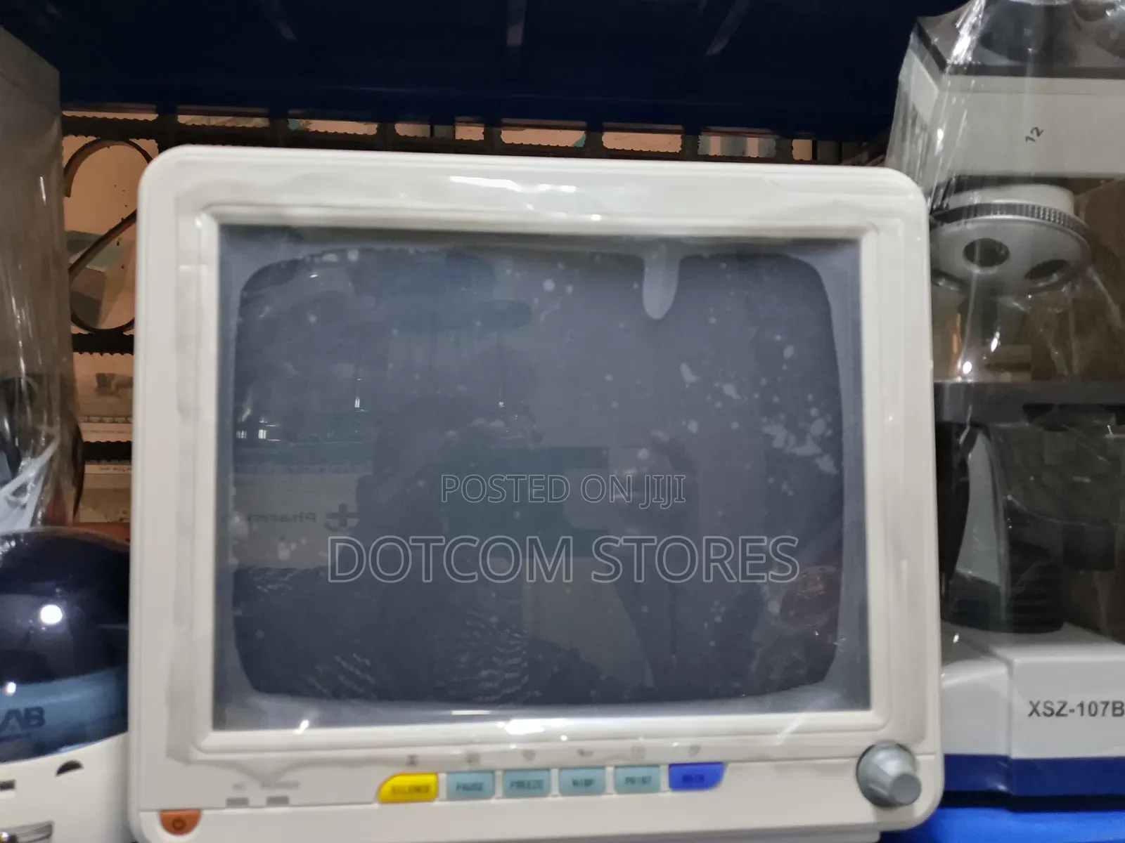 Medical Laboratory Patient Monitor
