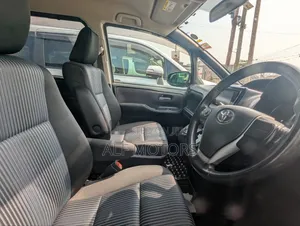 Toyota Noah 2018 Black