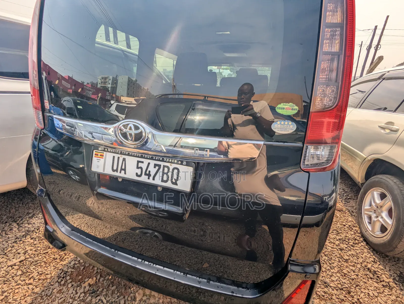Toyota Noah 2018 Black