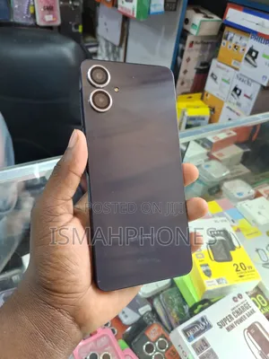 Samsung Galaxy A06 128 GB Black
