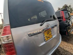Toyota Noah 2008 Silver