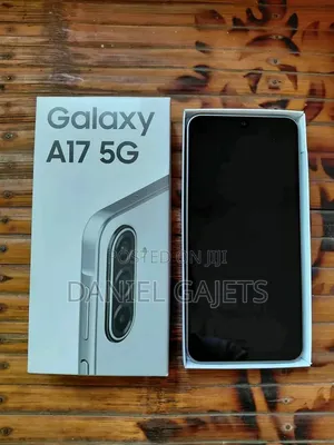 New Samsung Galaxy A17 5G 256 GB Silver