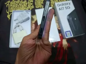 New Samsung Galaxy A17 5G 256 GB Black