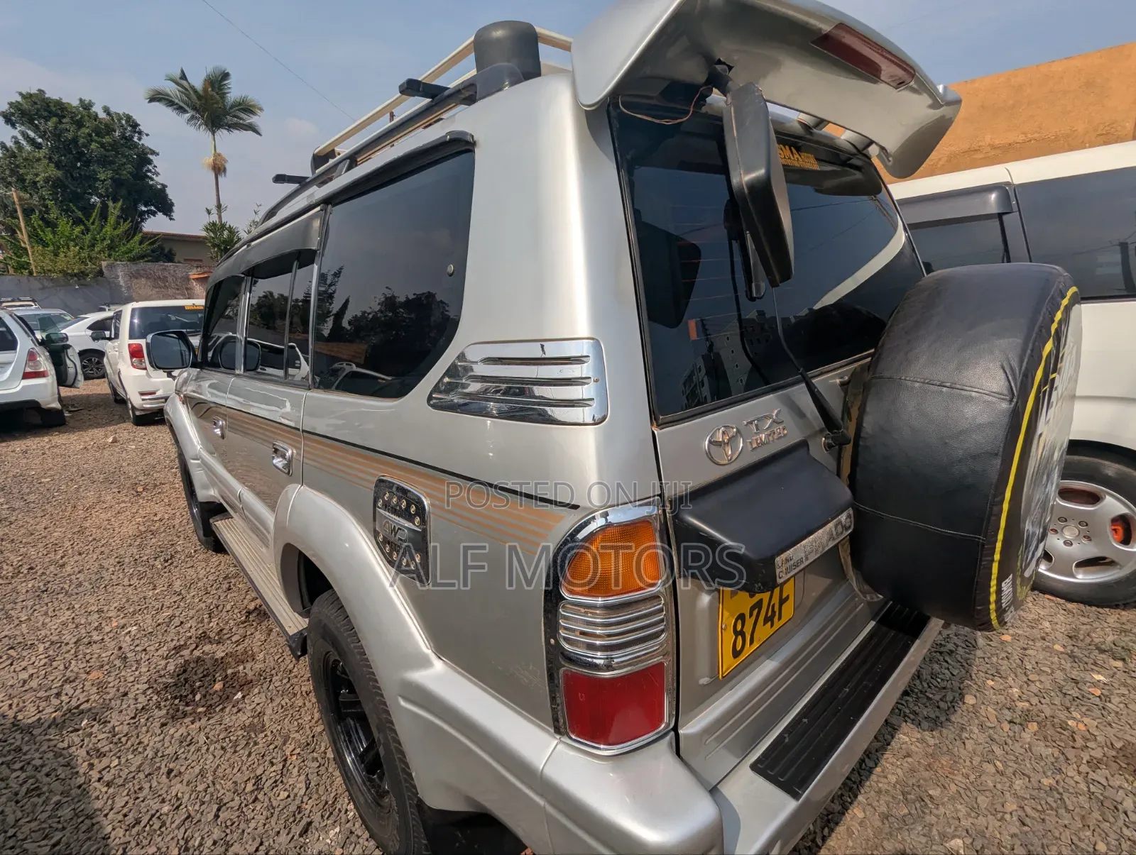 Toyota Land Cruiser Prado 2000 Silver