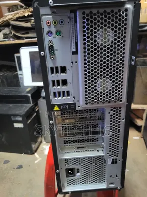 Desktop Computer Lenovo ThinkStation P700 20GB Intel Xeon HDD 1T