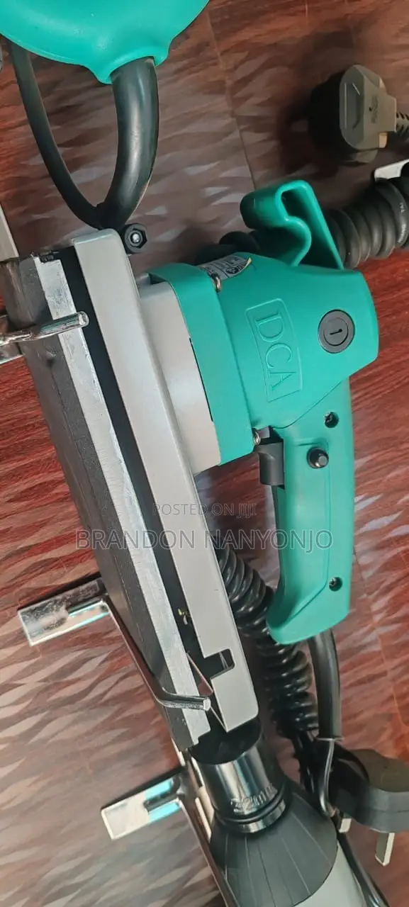 Electric Orbital Sander