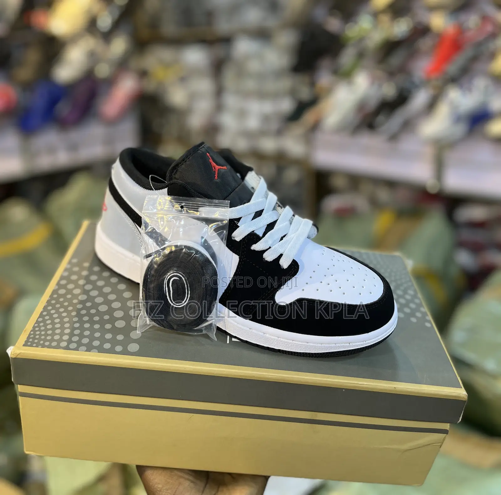 Original Jordan 1 Low SE White Red Black Trainers