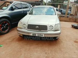 Toyota Progress 2006 Silver