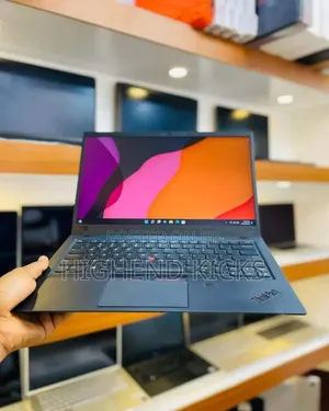 Laptop Lenovo ThinkPad X1 Carbon Gen11 8GB Intel Core i5 SSD 256GB