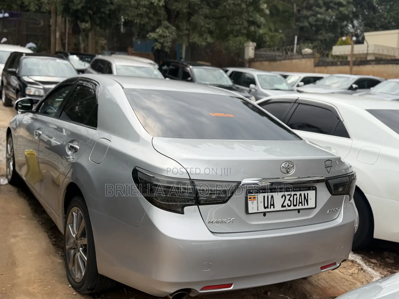 Toyota Mark X 2012 Silver